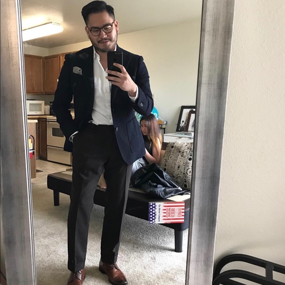 Meet your Posher, John - Picture 2 of 4